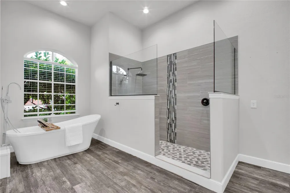 4931 TURTLE CREEK TRAIL Oldsmar, FL 34677
