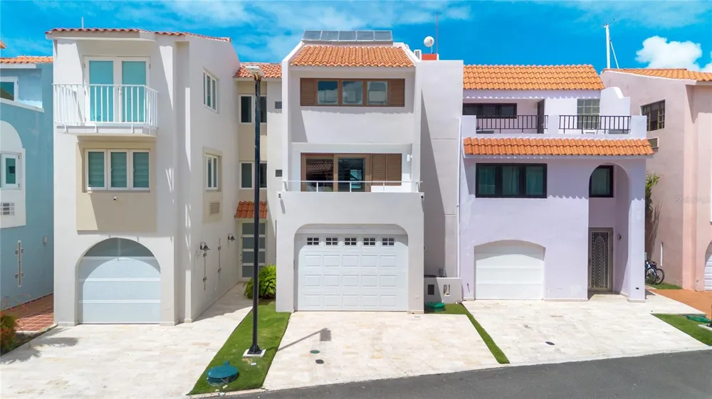 260 HARBOUR DRIVE #13 Humacao, PR 00791