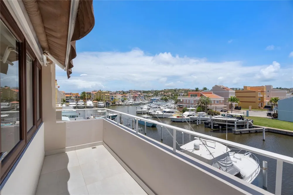 260 HARBOUR DRIVE #13 Humacao, PR 00791