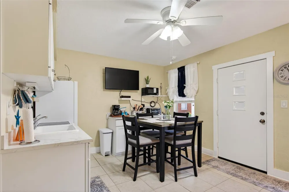 908 VILLAS DRIVE #29 Venice, FL 34285