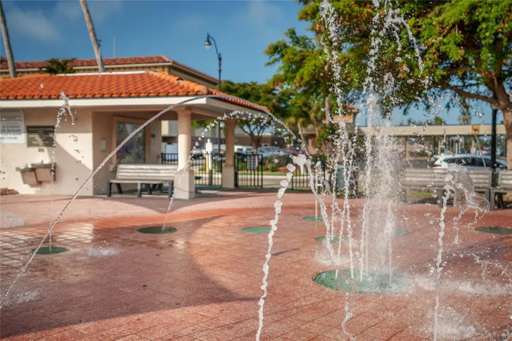 908 VILLAS DRIVE #10 Venice, FL 34285