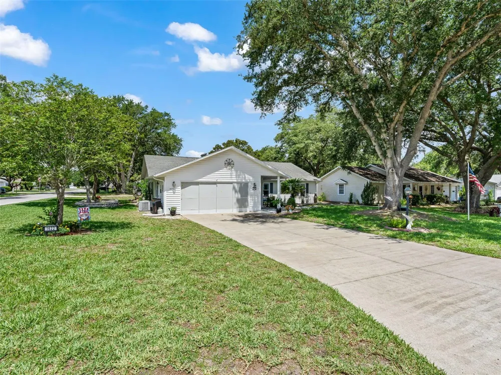 1622 NEW ABBEY AVENUE Leesburg, FL 34788