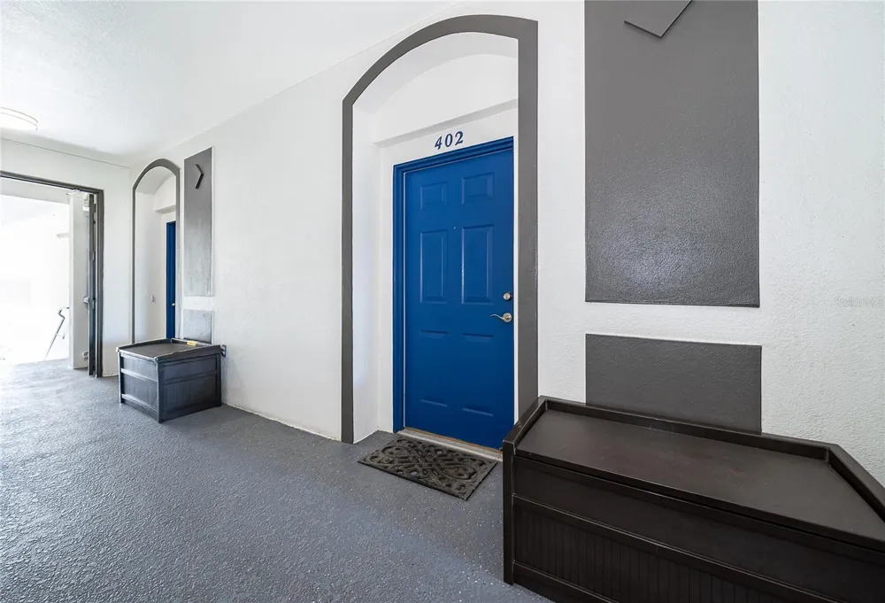 4102 BREAKVIEW DRIVE #40203 Orlando, FL 32819