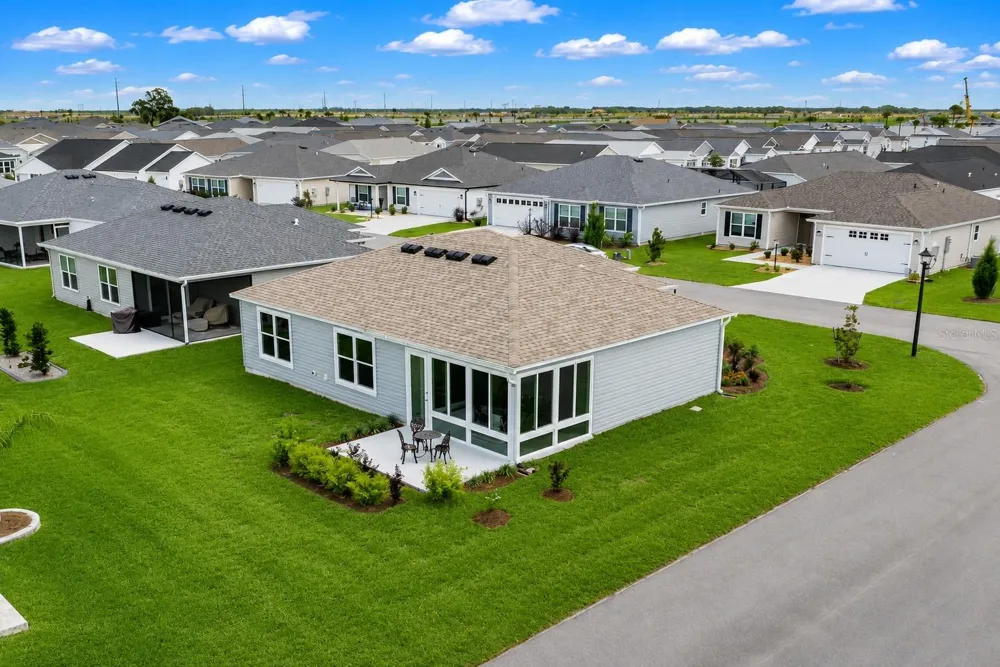 7462 SAVANNA DRIVE The Villages, FL 32163