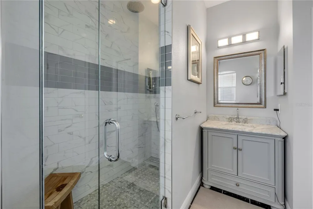 36624 GRAND ISLAND OAKS CIRCLE Grand Island, FL 32735