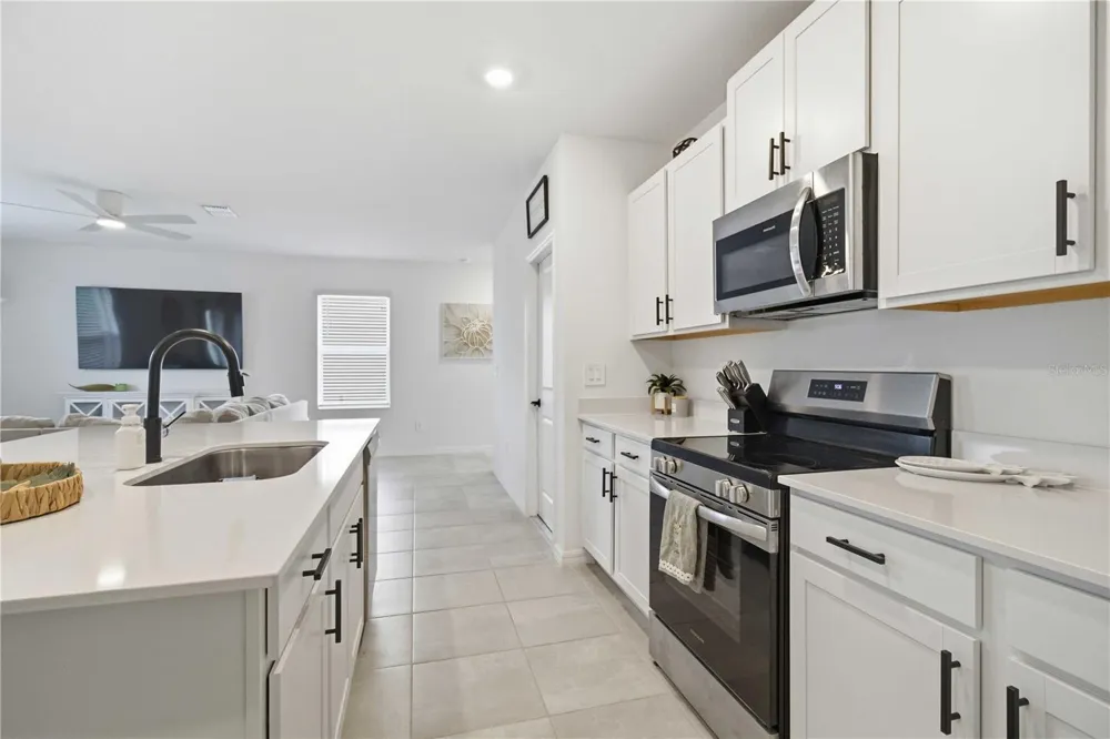 13961 LILAC SKY TERRACE Bradenton, FL 34211