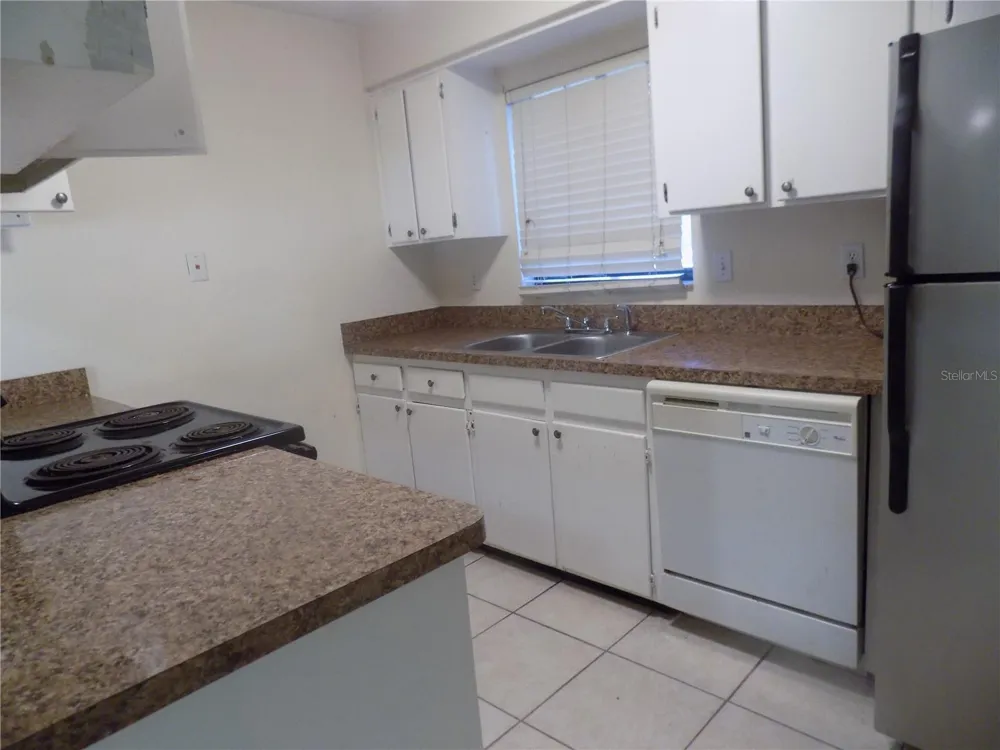 713 SW 69 STREET Gainesville, FL 32607
