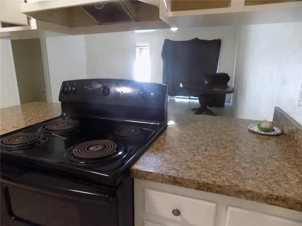 713 SW 69 STREET Gainesville, FL 32607