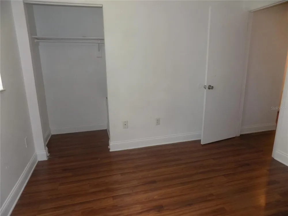 713 SW 69 STREET Gainesville, FL 32607