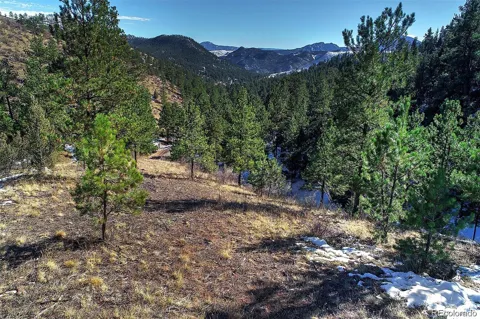 6 Turret Peak Trail