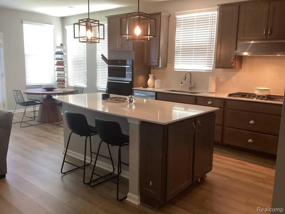 16281 Conifer Lane Clinton Charter Township, MI 48038