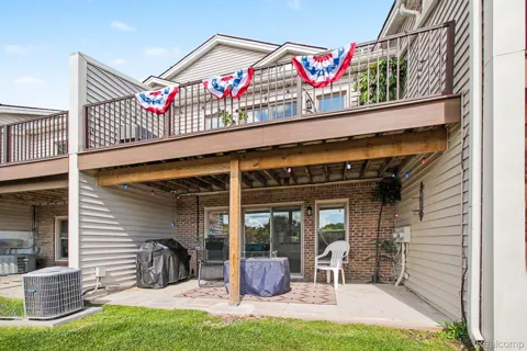 678 Summit Ridge Drive