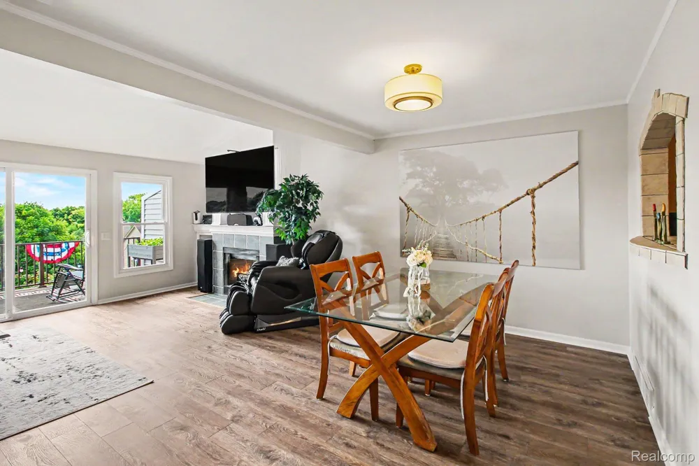 678 Summit Ridge Drive Milford Village, MI 48381