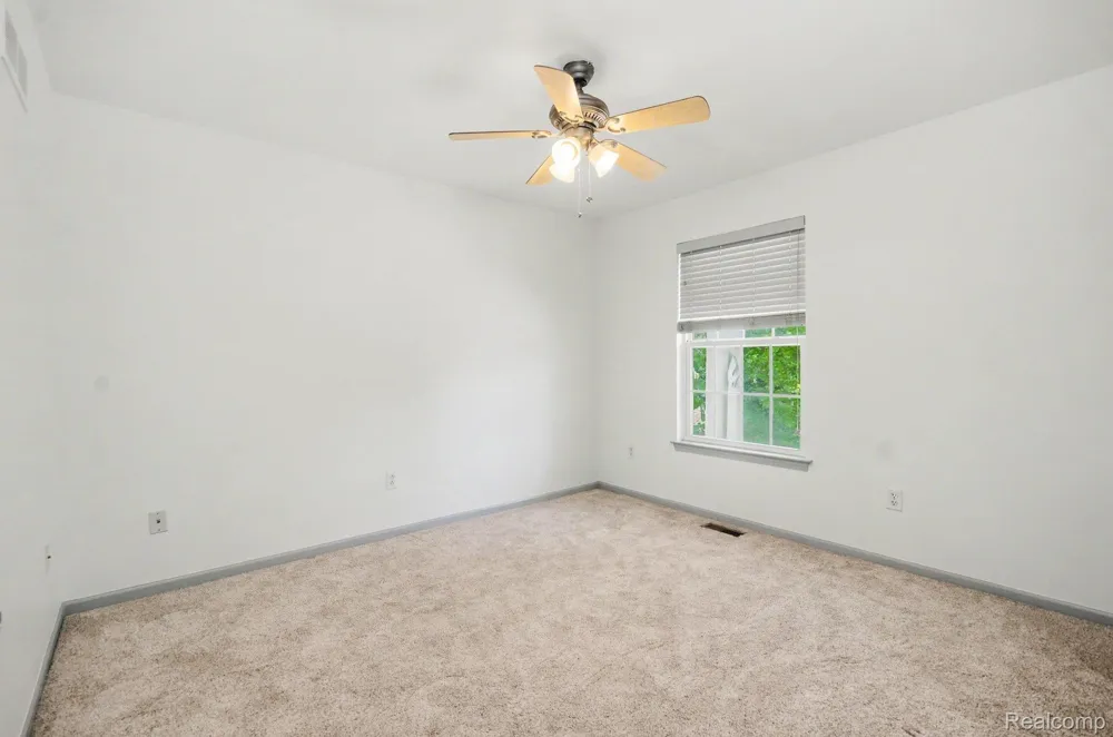 29307 Douglas Drive Novi City, MI 48377