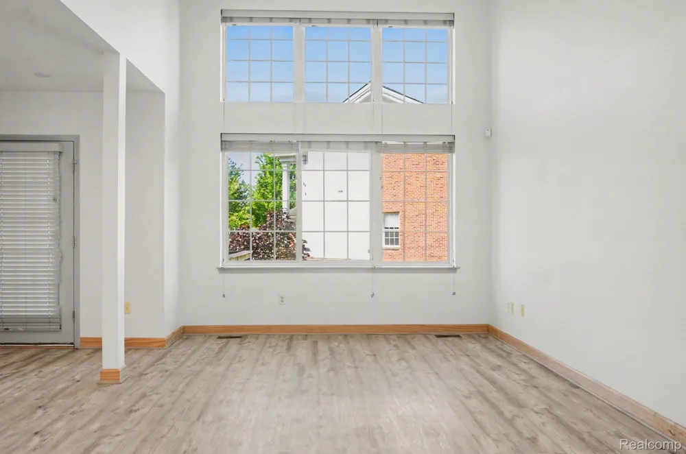 29307 Douglas Drive Novi City, MI 48377
