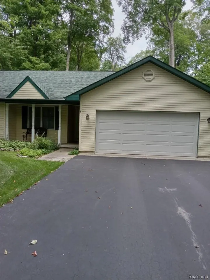 4405 S Hemlock Road Centerville Township, MI 49621