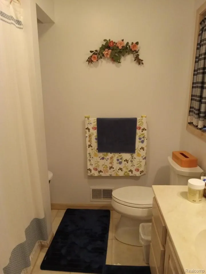 4405 S Hemlock Road Centerville Township, MI 49621