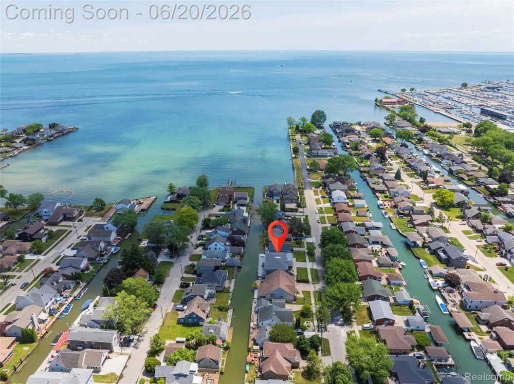 22491 E 10 Mile Road St Clair Shores City, MI 48080