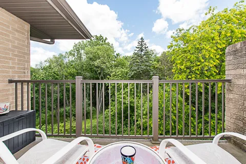 4040 Greenleaf Circle #408