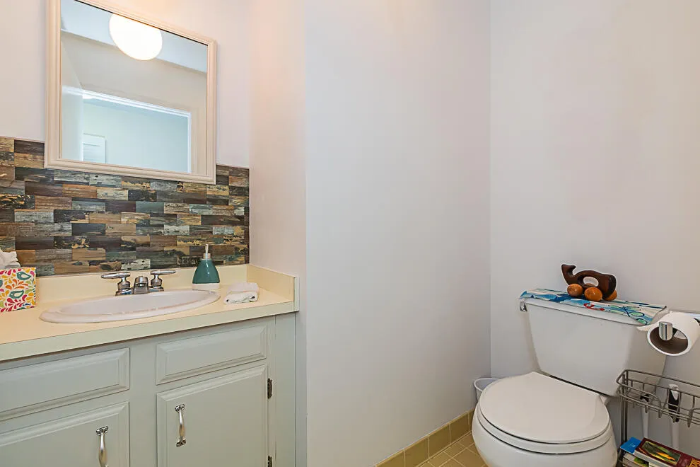4040 Greenleaf Circle #408 Kalamazoo City, MI 49008