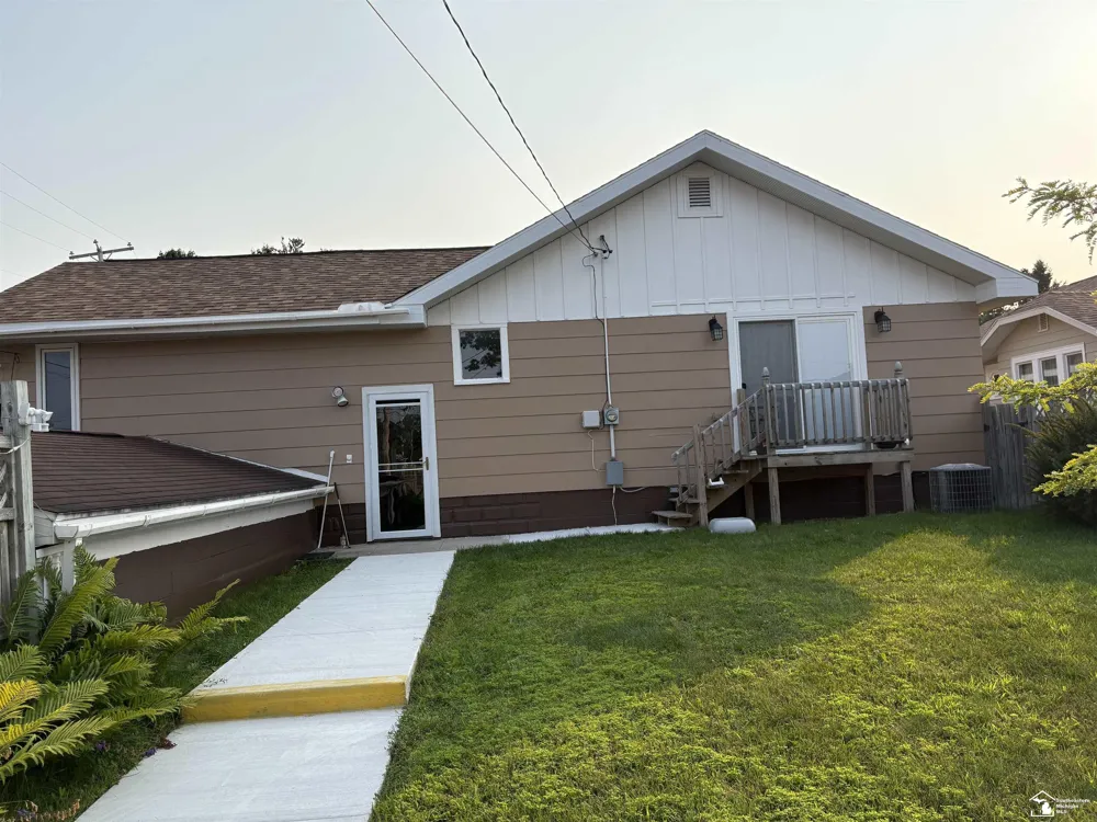 318 Seventh Street Rogers City City, MI 49779