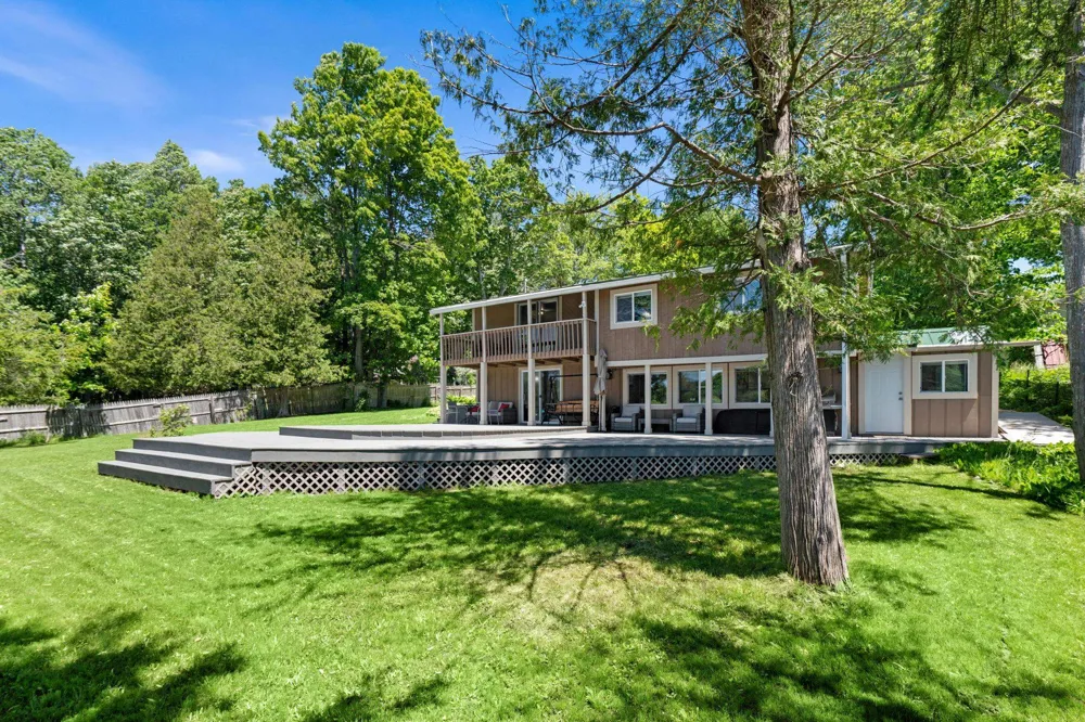 5541 Miles Road South Arm Township, MI 49727