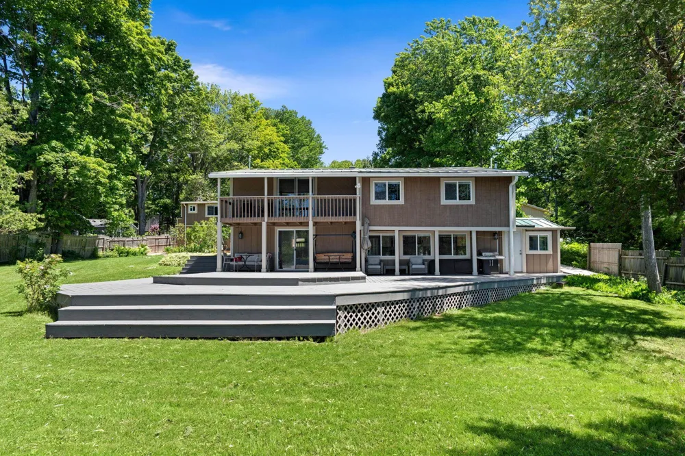 5541 Miles Road South Arm Township, MI 49727