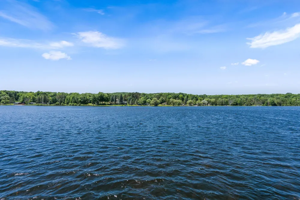 5541 Miles Road South Arm Township, MI 49727