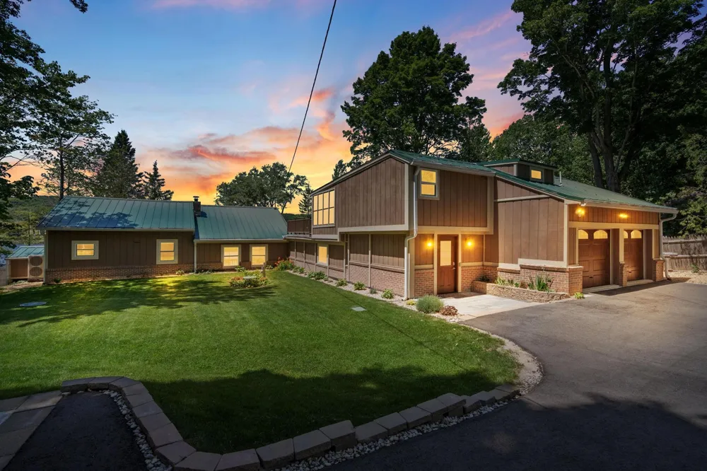 5541 Miles Road South Arm Township, MI 49727
