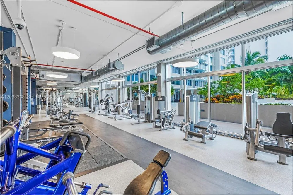 1200 West Ave #312 Miami Beach, FL 33139