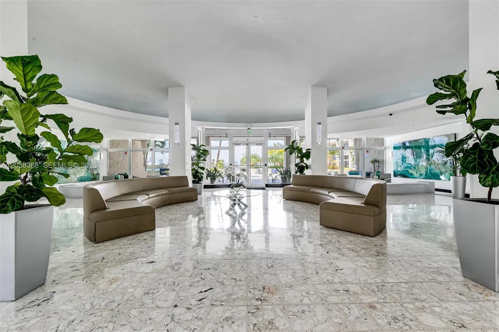 1200 West Ave #312 Miami Beach, FL 33139