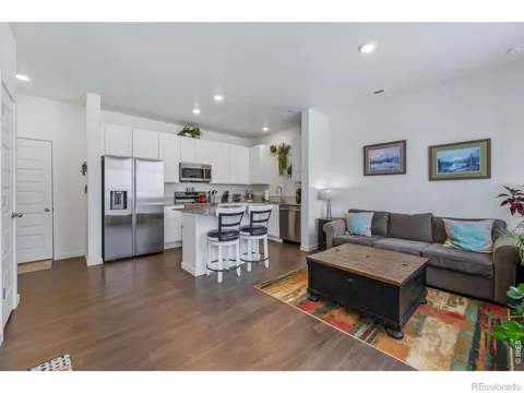 503 S Rollie Avenue #4B