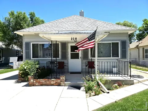 218 Maple Street