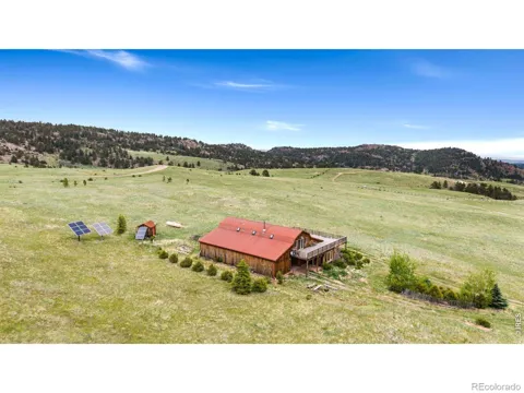 260 Coyote Holler Way