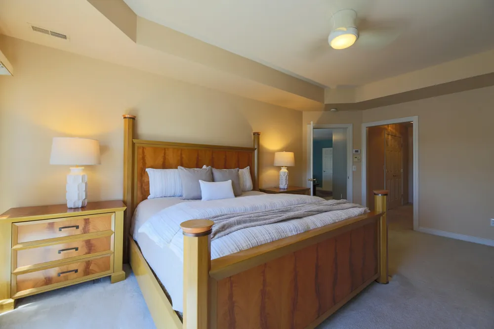 229 Keelson Drive #11 Detroit, MI 48215
