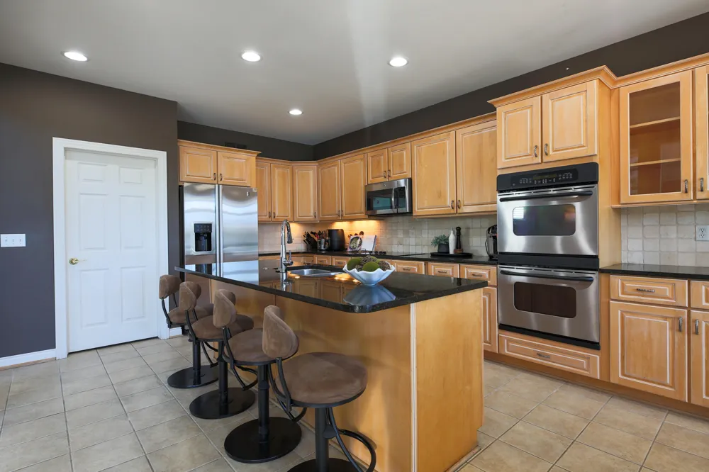 229 Keelson Drive #11 Detroit, MI 48215