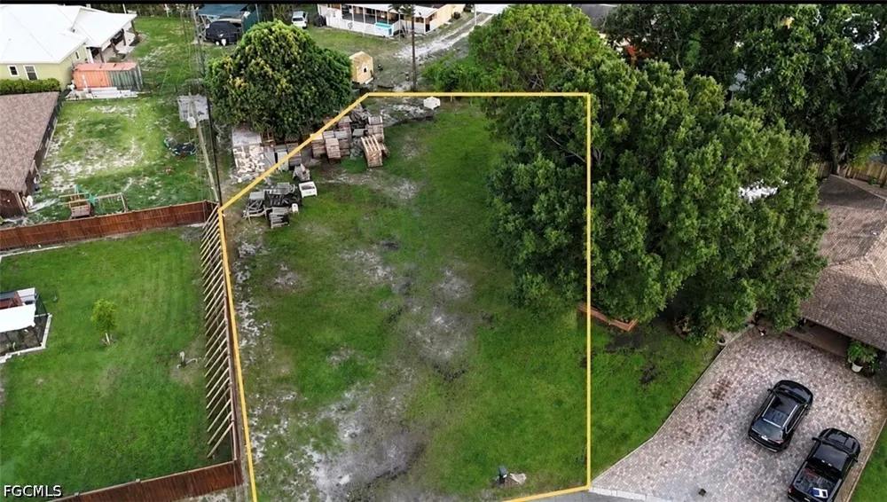 Monroe Court Immokalee, FL 34142