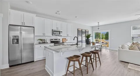 102 Fairlie Parkway #Stapleton