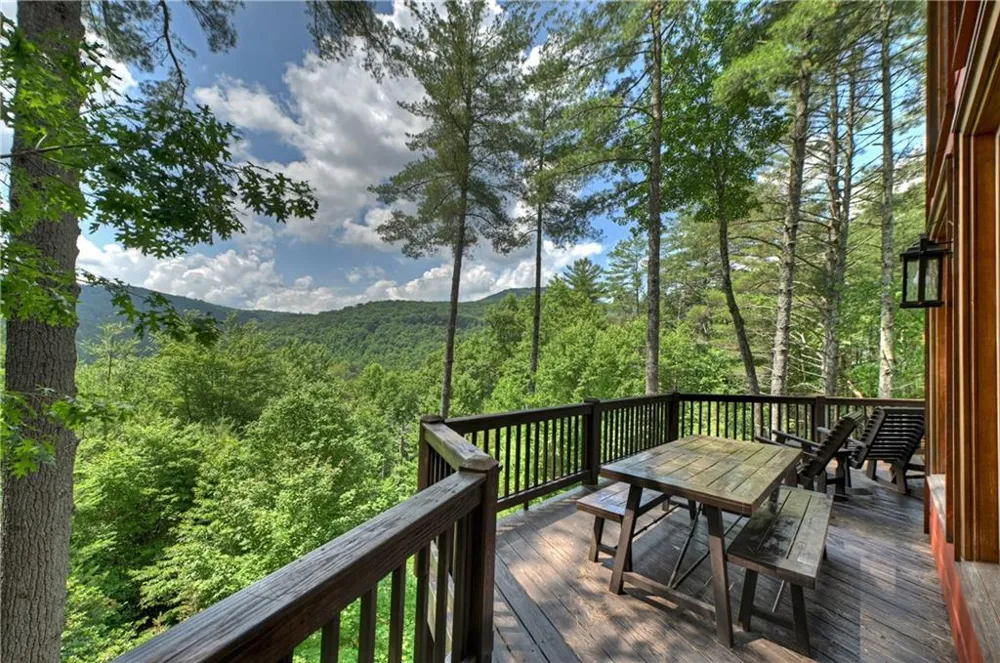 255 Indian Ridge Road Epworth, GA 30541