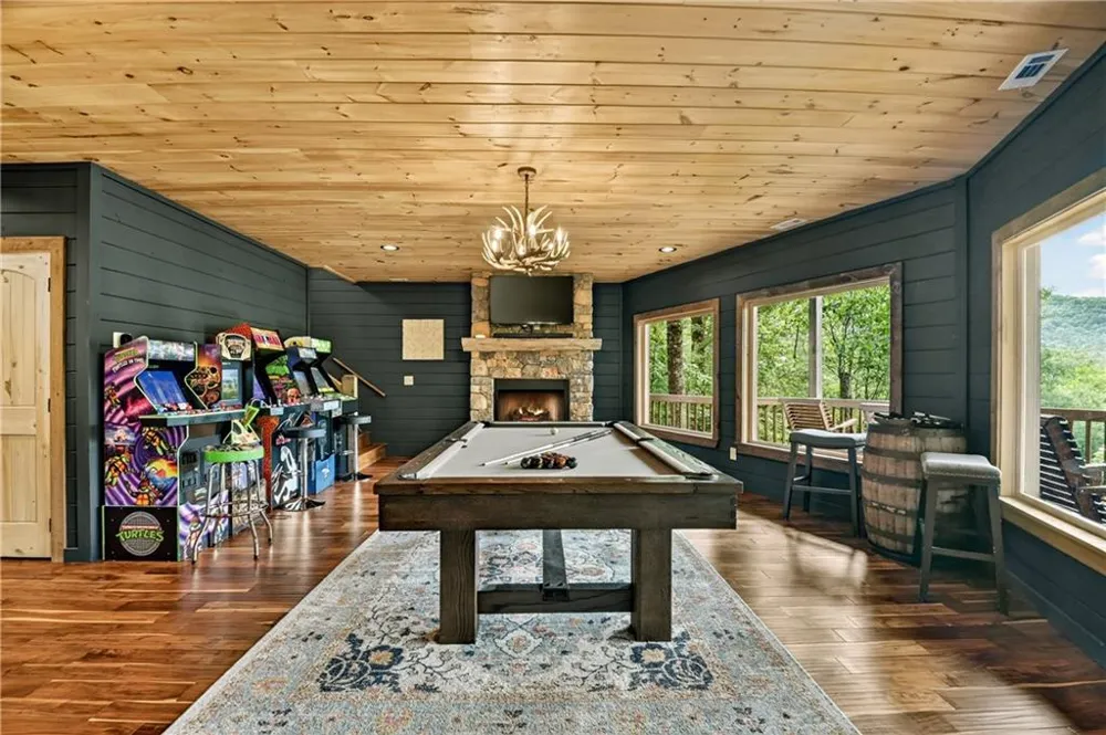 255 Indian Ridge Road Epworth, GA 30541