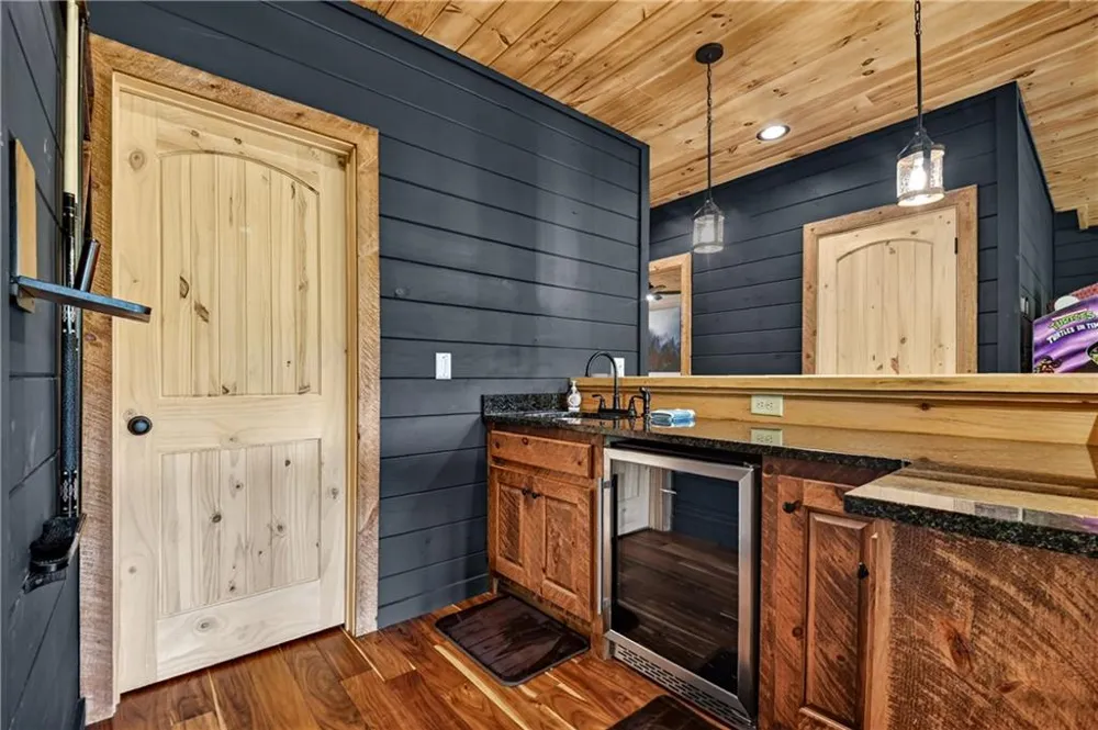 255 Indian Ridge Road Epworth, GA 30541