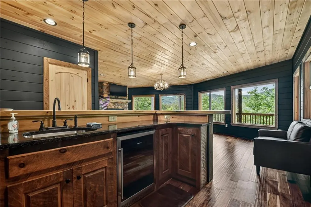 255 Indian Ridge Road Epworth, GA 30541