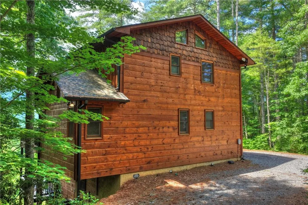 255 Indian Ridge Road Epworth, GA 30541