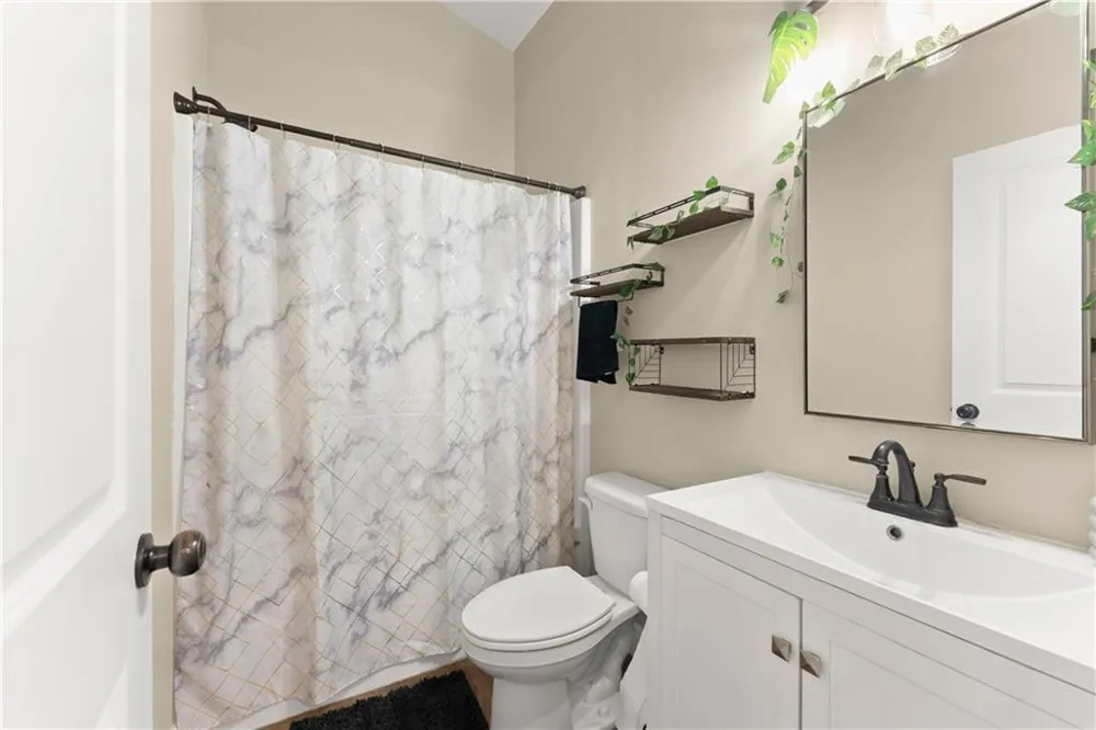 308 Fowler Creek Drive Cleveland, GA 30528