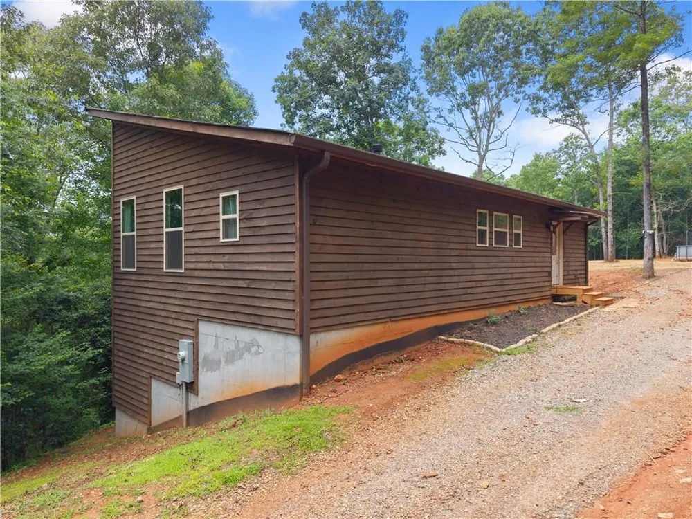 308 Fowler Creek Drive Cleveland, GA 30528
