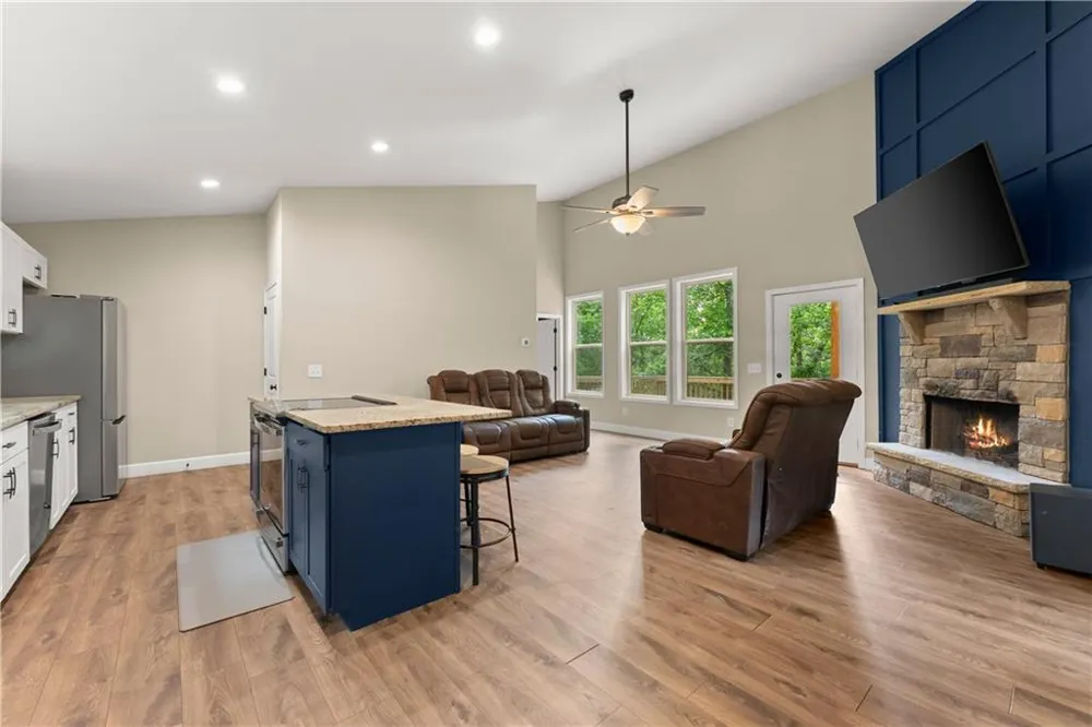 308 Fowler Creek Drive Cleveland, GA 30528