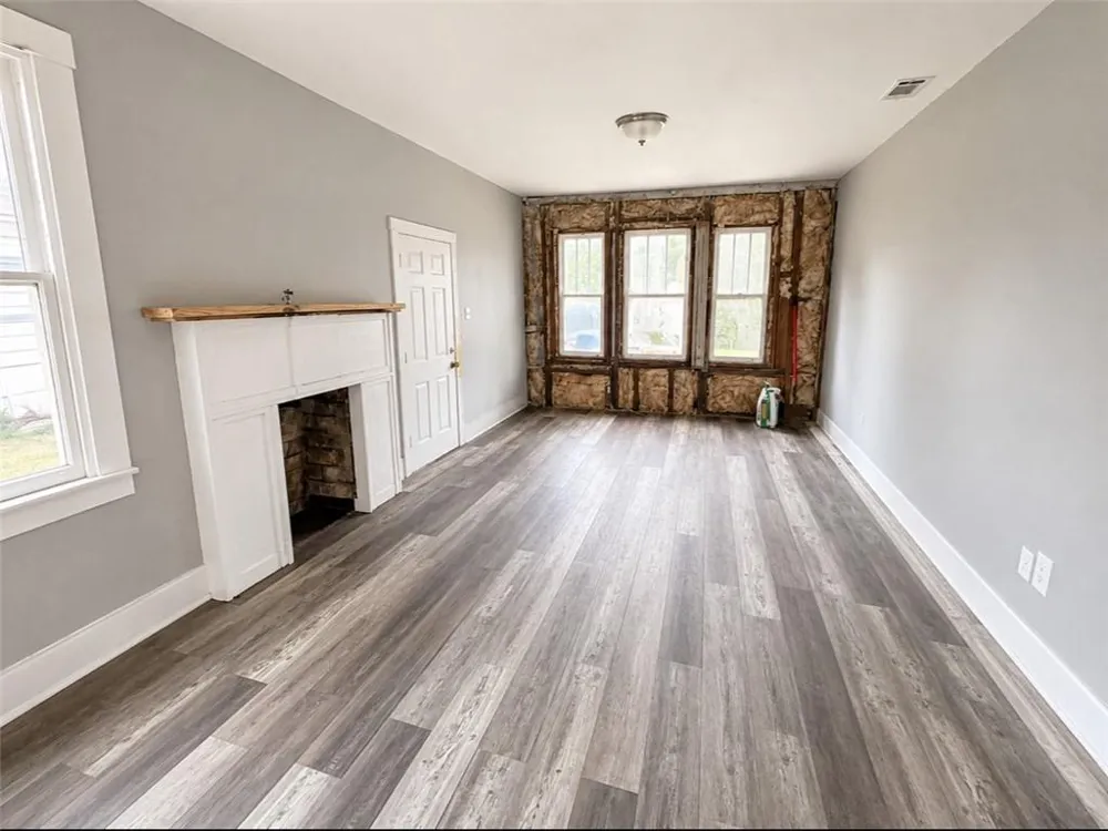 1307 E 42nd Street Savannah, GA 31404