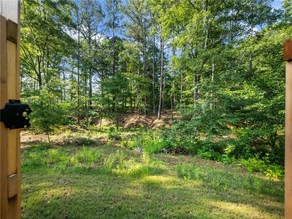 406 Sunset Drive Statham, GA 30666
