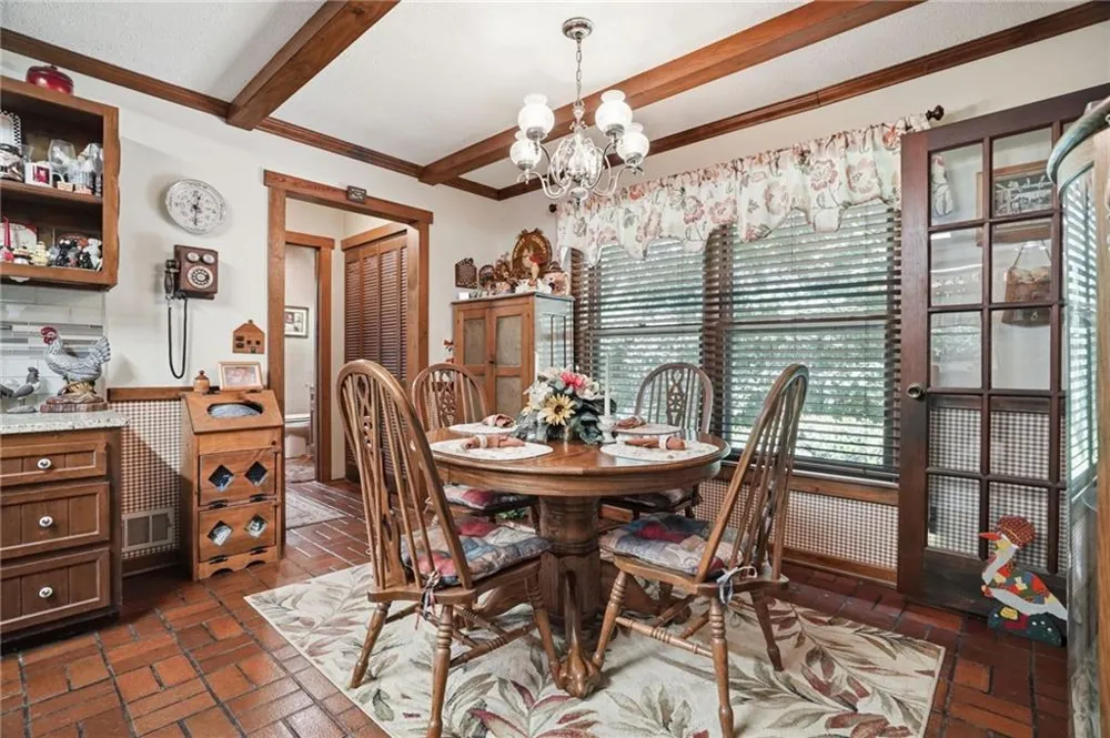 988 Woodland Sautee Nacoochee, GA 30571