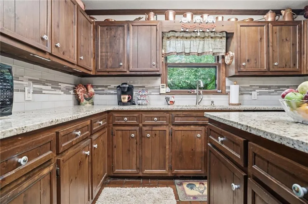 988 Woodland Sautee Nacoochee, GA 30571